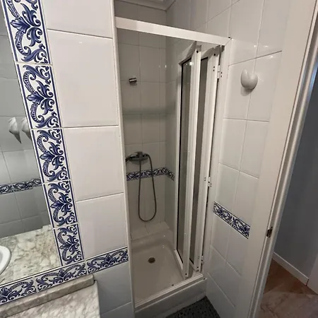 Piso Reformado Y Economico 산탄데르