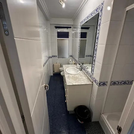 Piso Reformado Y Economico Appartement *