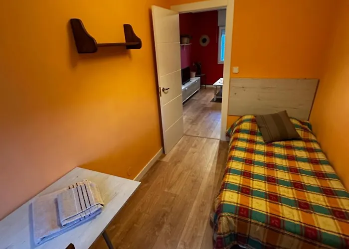 Piso Reformado Y Economico Διαμέρισμα