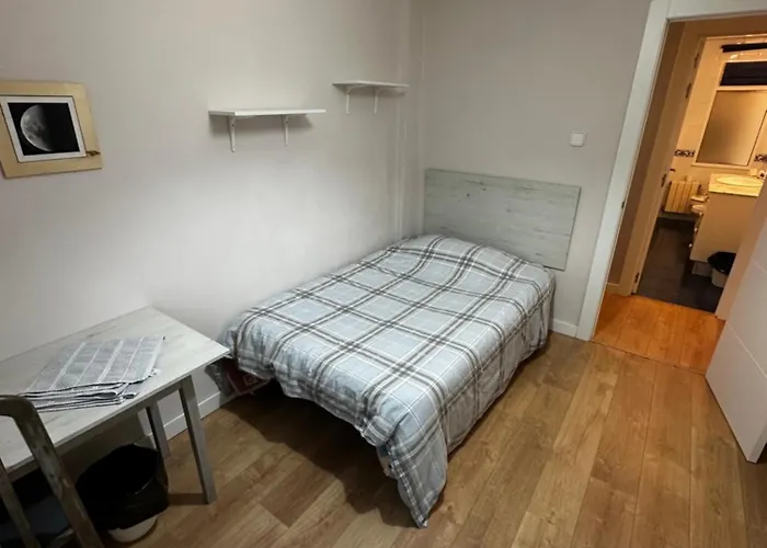 Piso Reformado Y Economico Apartman *